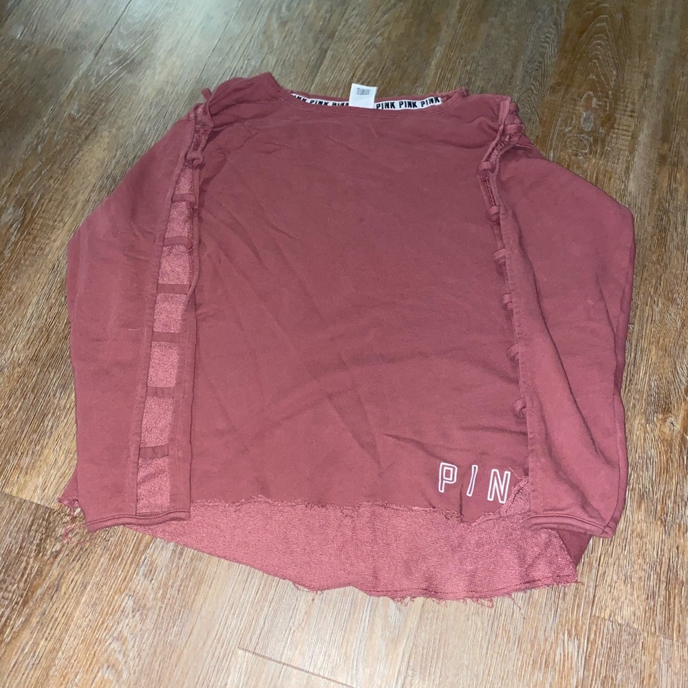 Women’s pink sweater